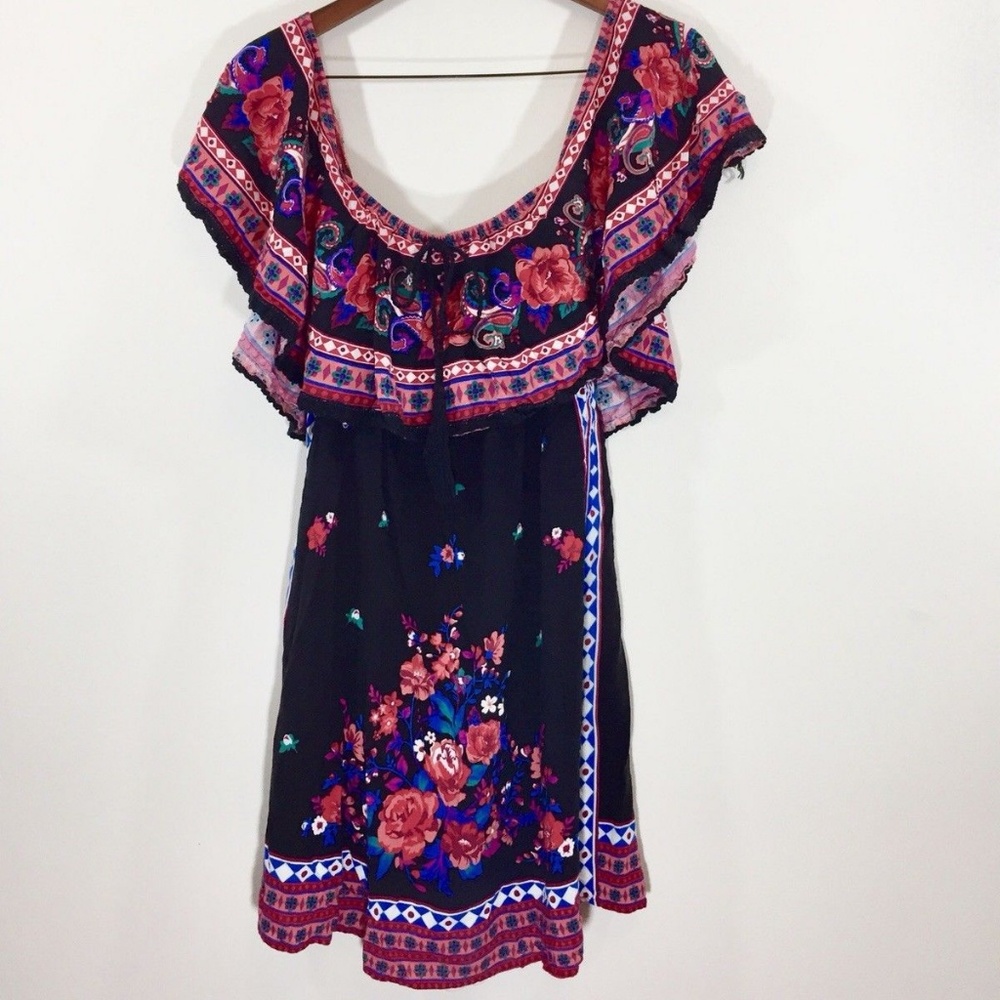 Flying Tomato Black Red Floral Print Off Shoulder